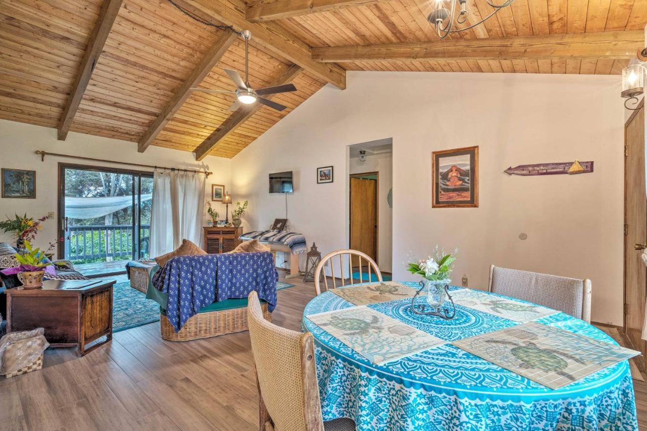 Peaceful Abode With Deck, 13 Mi To Black Sand Beach! Naalehu Exterior foto